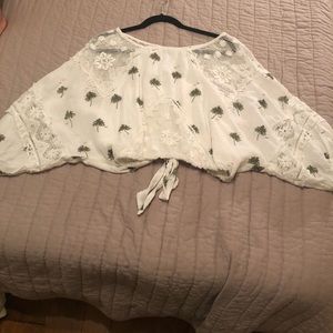 Free People long sleeve crop
